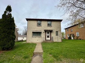 Building Photo - 3389 S Whitnall Ave