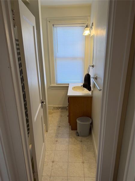 Building Photo - 1363 Anderson Rd