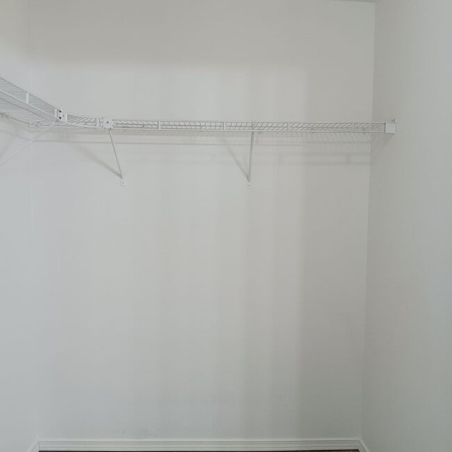 Building Photo - Beautiful Home Available In Bridal Springs Community!