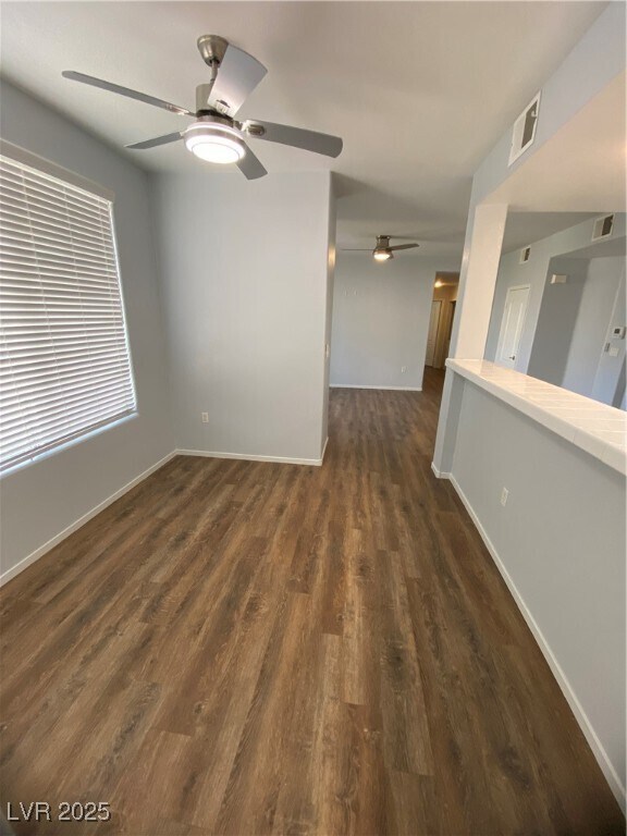 Building Photo - 2325 Windmill Pkwy