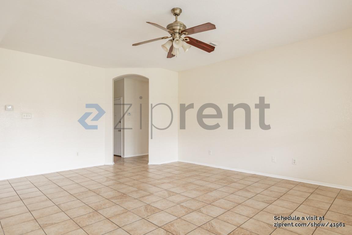 Building Photo - 10335 Ashbury Creek