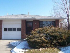 Building Photo - Great 2 Bed, 1 Bath Duplex with Attached Garage in Northern Loveland