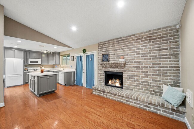 Building Photo - 17511 Favor Bend Ct