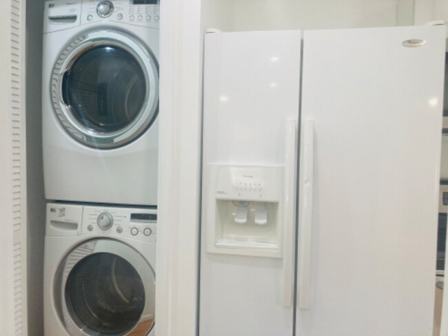 Building Photo - 18342 Clarke Rd