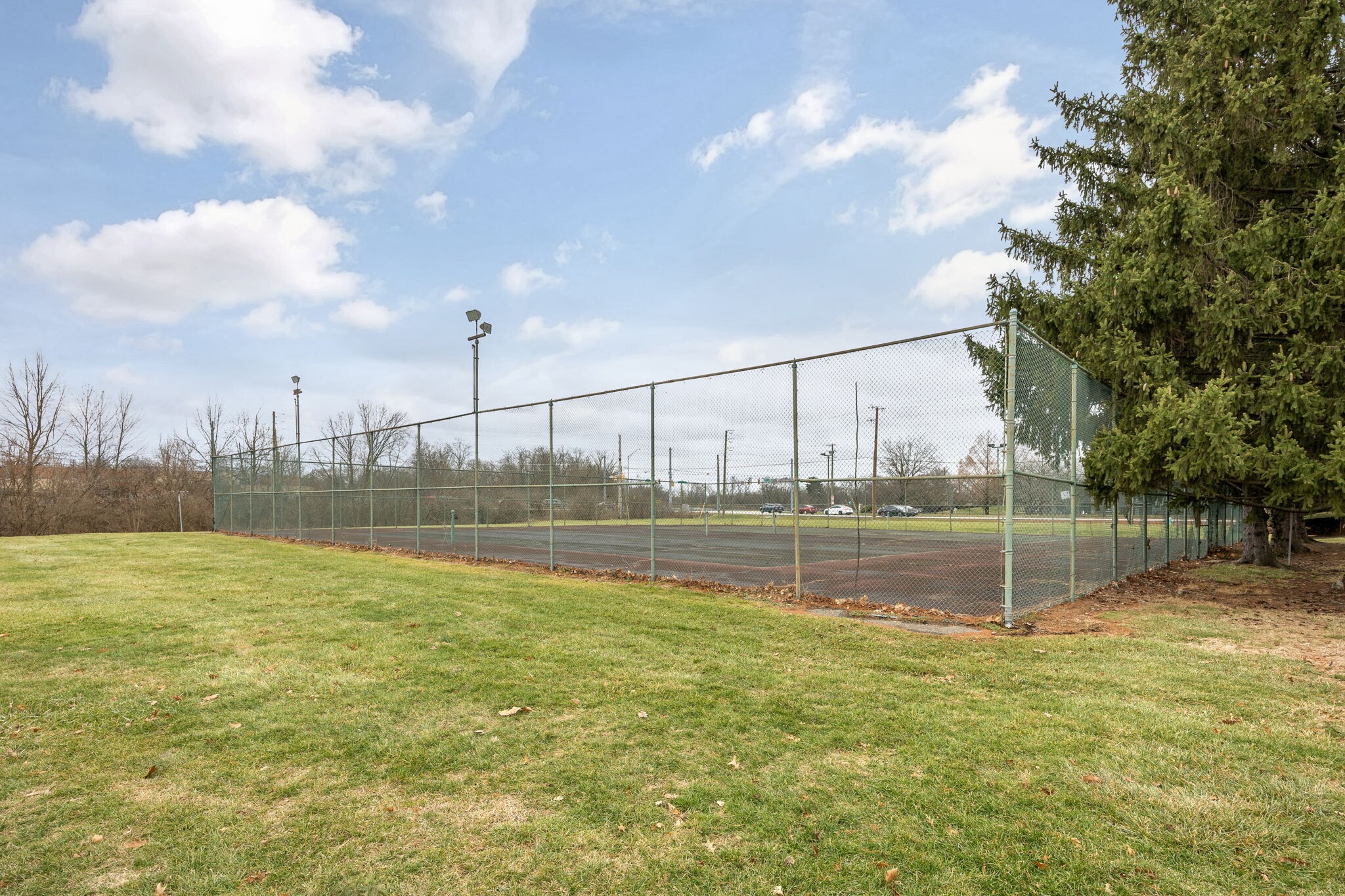 Building Photo - 7488 Country Brook Dr