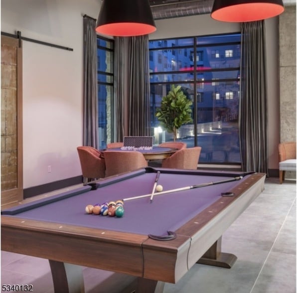 Building Photo - 100 Union St