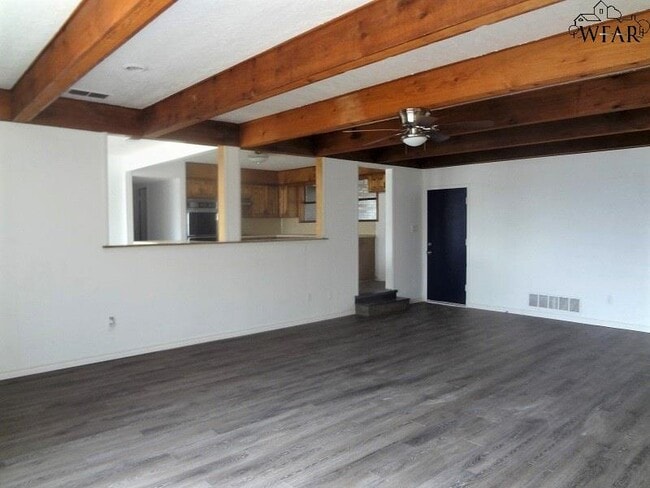 Building Photo - 4626 Cypress Ave