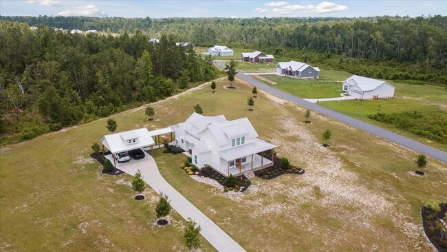 Building Photo - 1513 Paris Ave