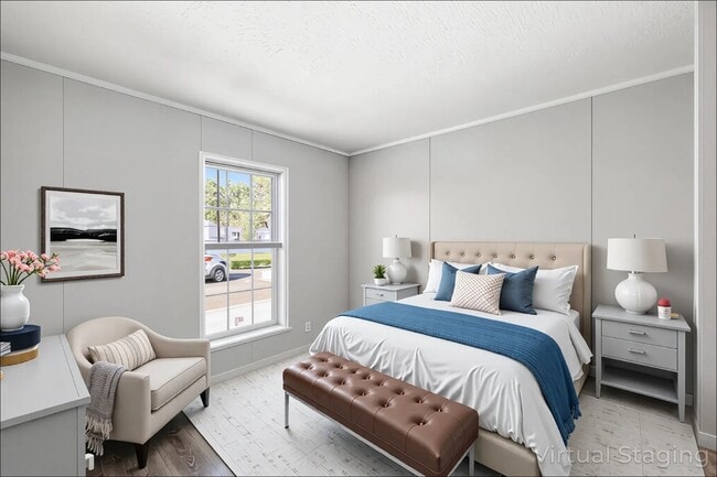 Building Photo - 636 Ascot Cir