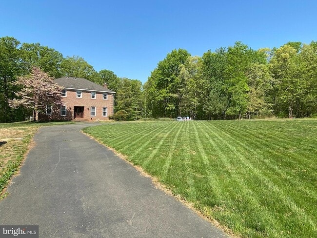 Building Photo - 14917 Lee Hwy