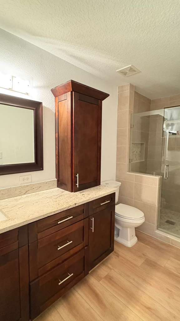 Building Photo - 24407 Rolling View Ct