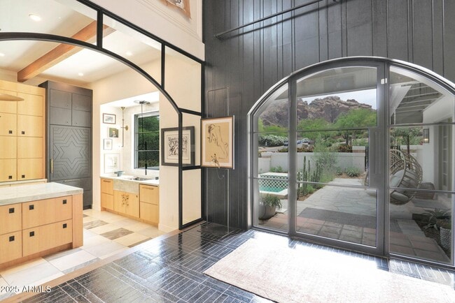 Building Photo - 4814 E Marston Dr