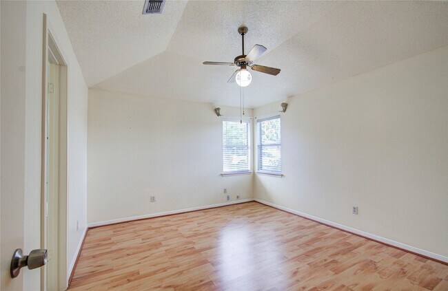 Building Photo - 11323 Windmark Dr