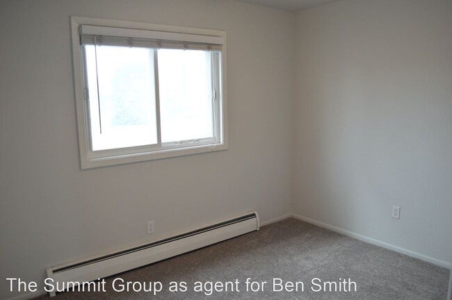 Building Photo - 800 W 56th Ave