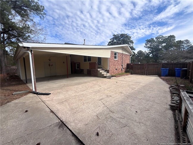 Building Photo - 5329 Hampton Rd