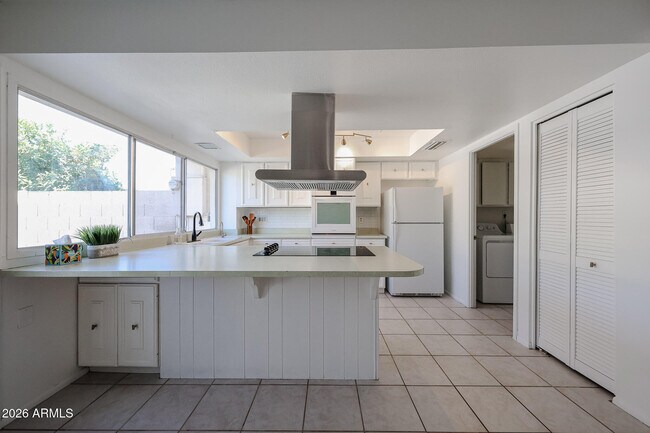 Building Photo - 4028 N Granite Reef Rd