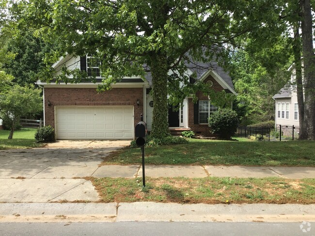 Building Photo - 1621 Sumpter Ln