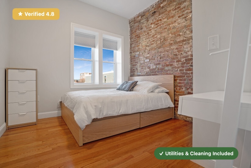 Building Photo - Furnished Private Bedroom in East Boston