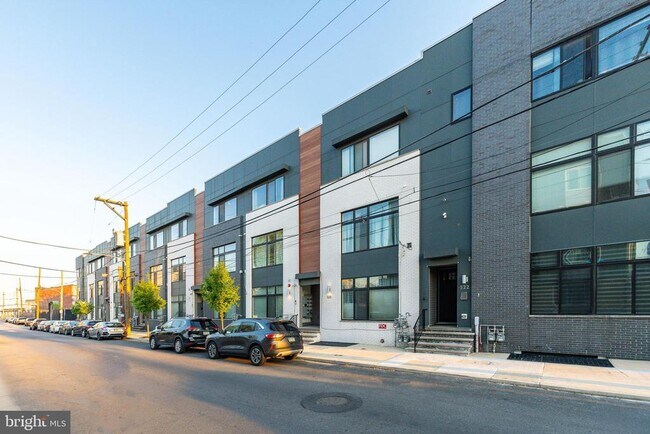 Building Photo - 518 W Montgomery Ave