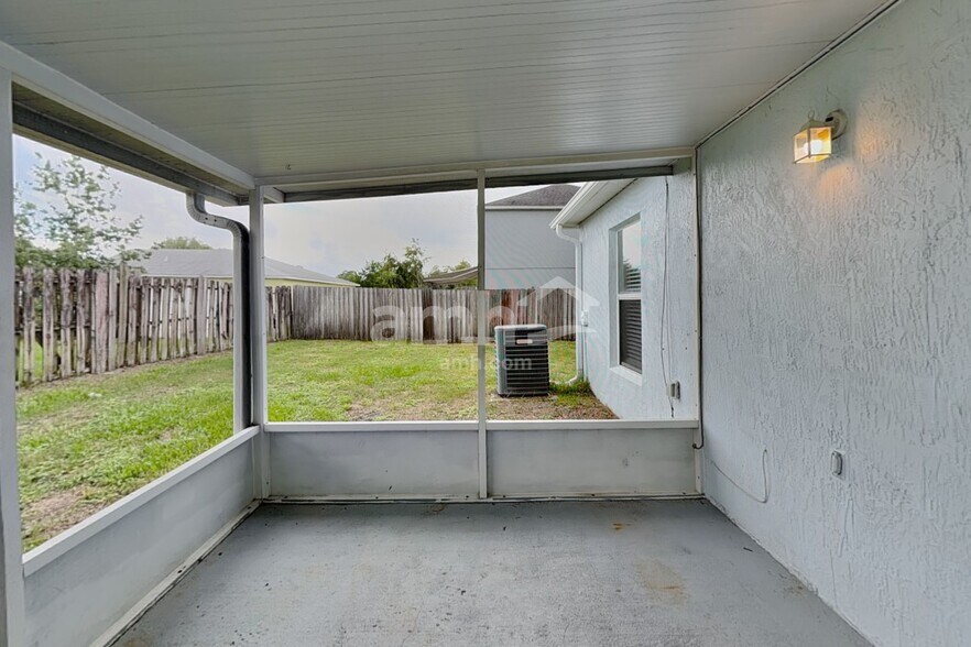 Building Photo - 7358 Grey Fox Ln