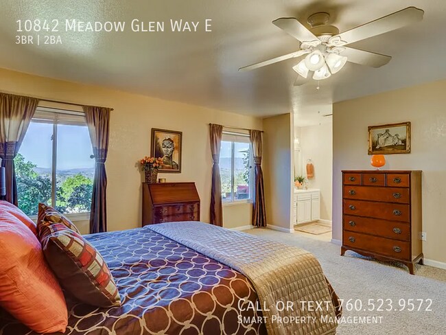 Building Photo - 10842 Meadow Glen Way E