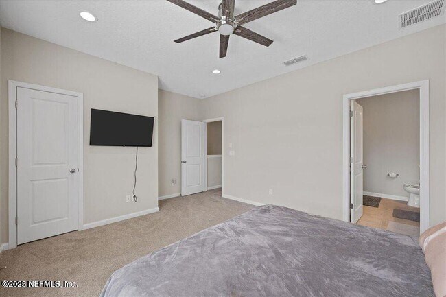 Building Photo - 12930 Ludo Rd