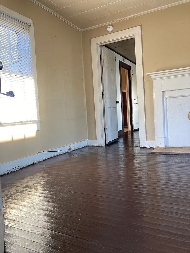 Building Photo - 207 Sims Dr