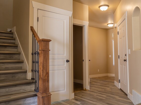 Building Photo - 1532 Venetian Way