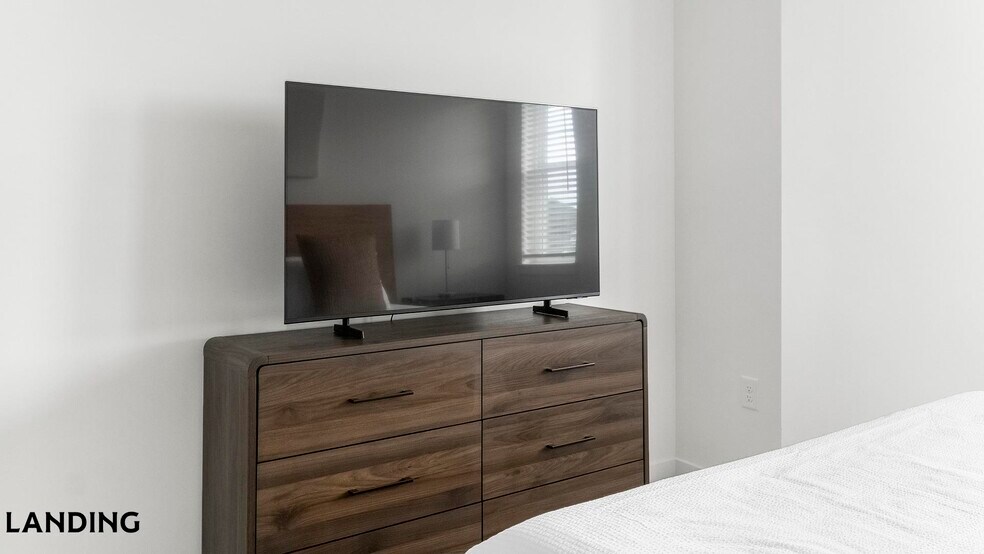 Building Photo - 2110 Birkhall St