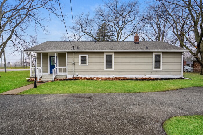 Building Photo - 1435 Hornaday Rd