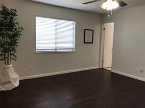Building Photo - 312 Willow Springs Dr