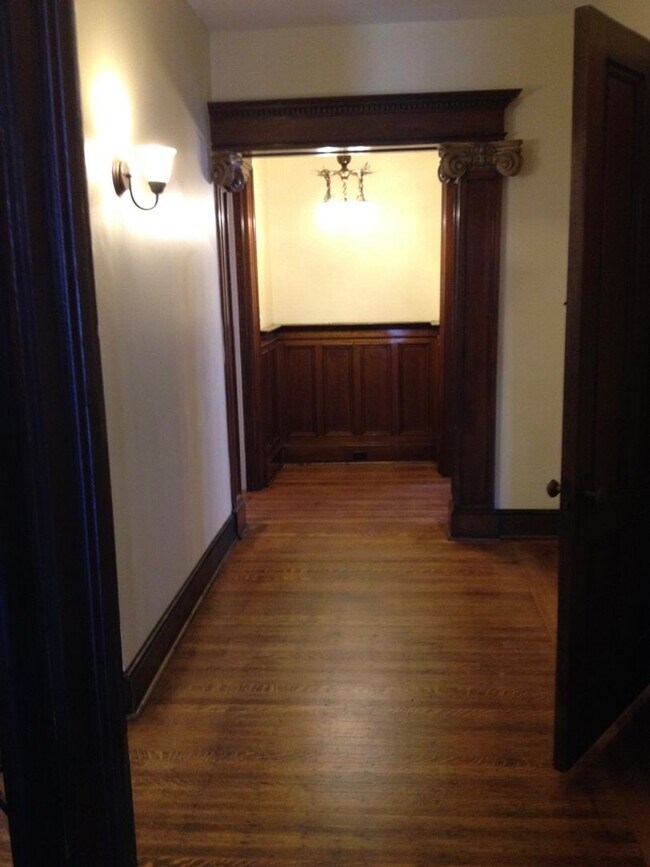 Building Photo - 415 S Atlantic Ave