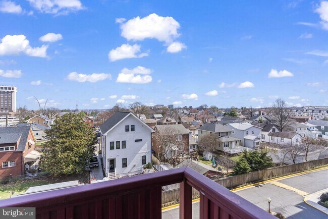 Building Photo - 1830 Columbia Pike