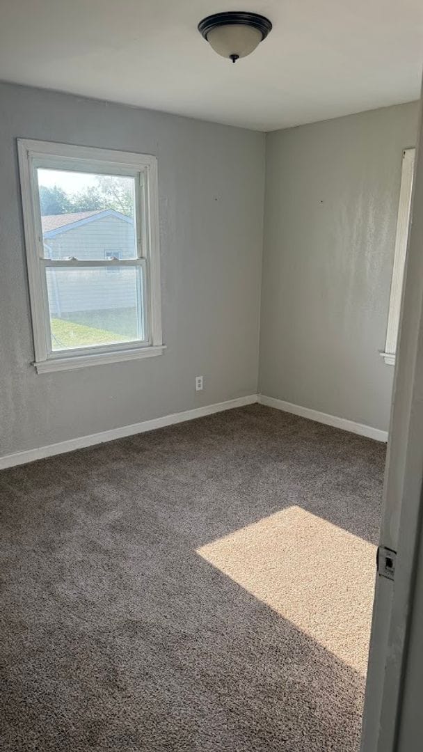 Building Photo - Rent or rent to own !