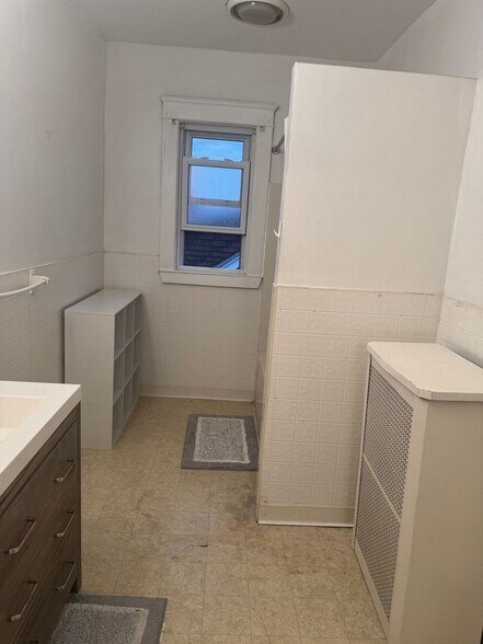 Building Photo - 34 Morningside Rd