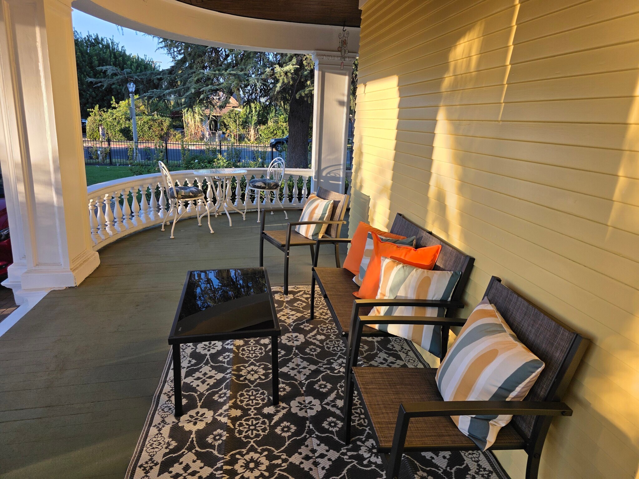 Side Porch - 2374 Mission Inn Ave