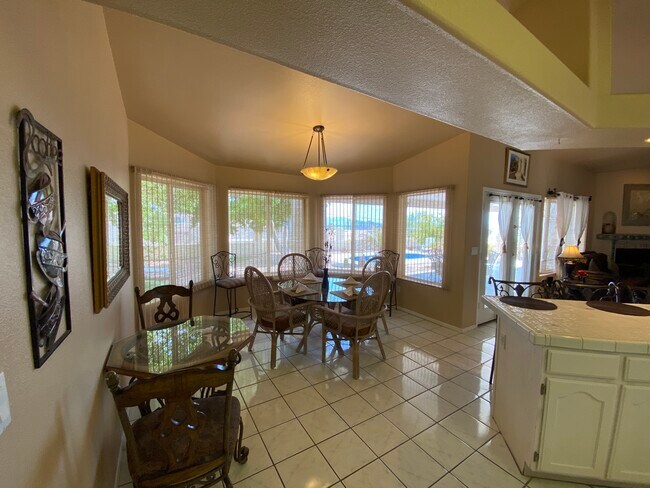 dining room - 3640 Vega Dr