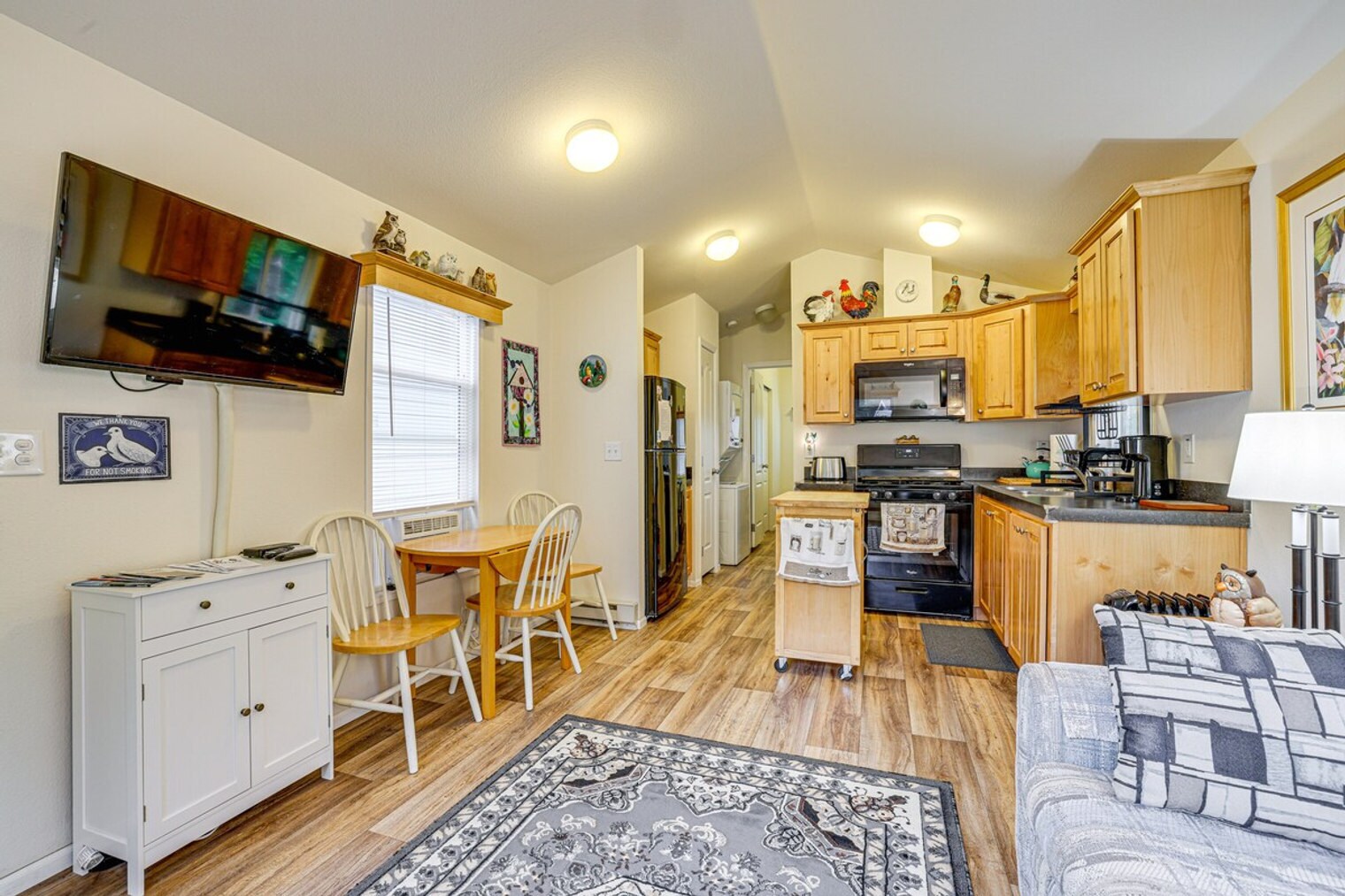 Building Photo - 2591 W Jakes Rd