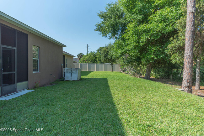 Building Photo - 3136 Constellation Dr