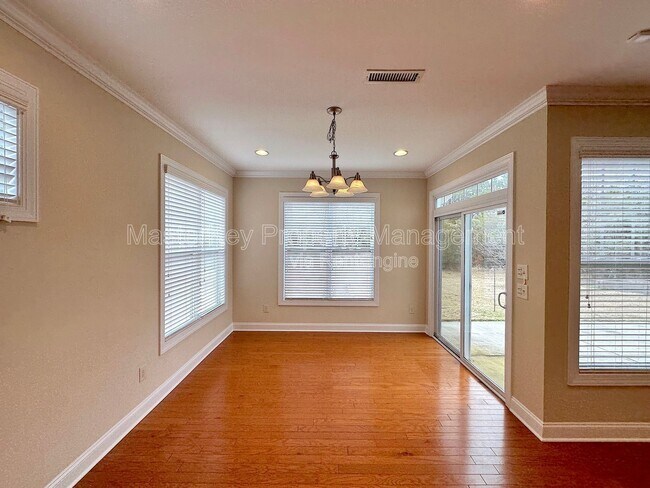 Building Photo - 906 Keaton Ridge Court