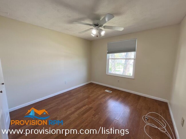 Building Photo - 706 Charney Ct