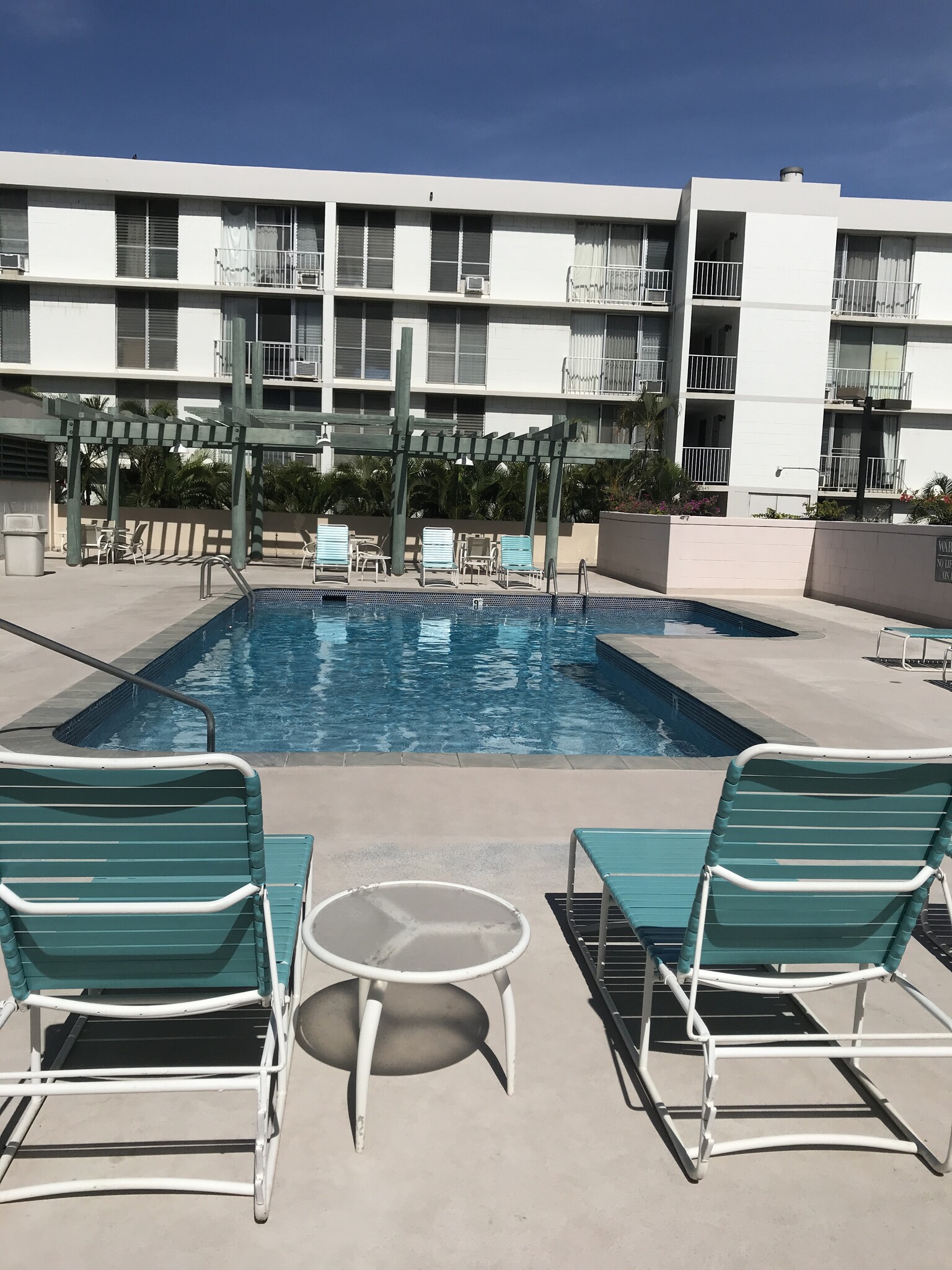 Building Photo - 2845 Waialae Ave