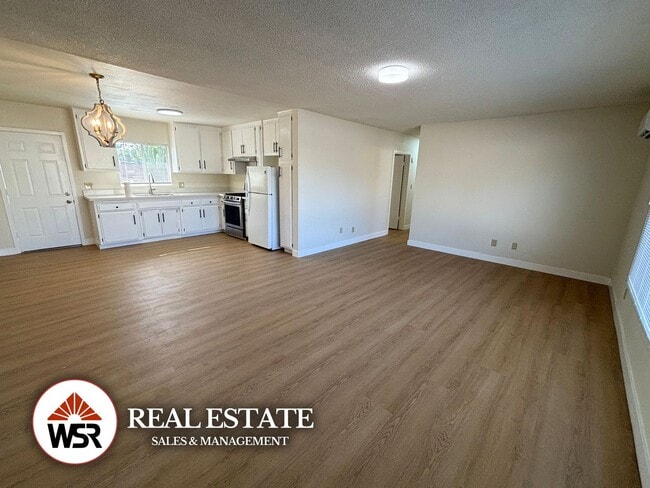 Building Photo - Fully Renovated 3BD/1.5BA House | Eucalyptus Ave, Moreno Valley