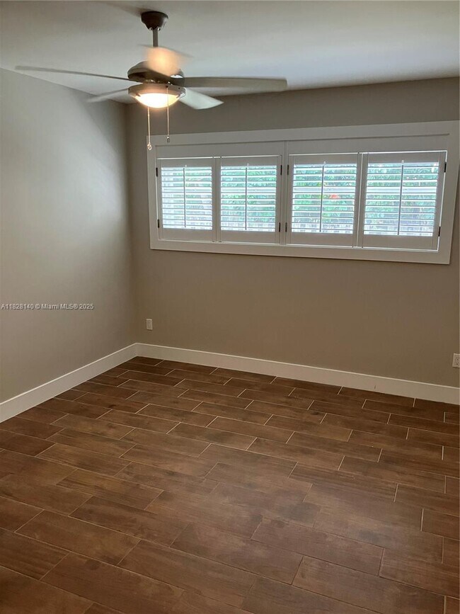 Building Photo - 14520 SW 79th Ct