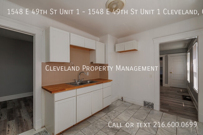 Building Photo - 1548 E 49th St