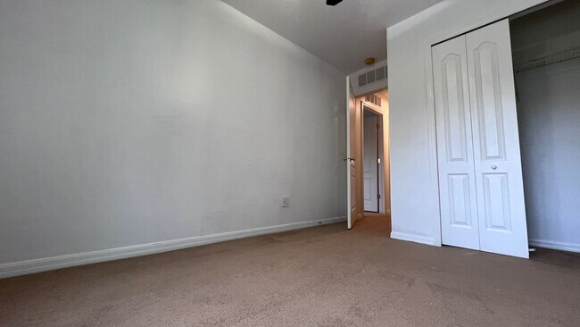 Building Photo - 17458 Stinchar Dr