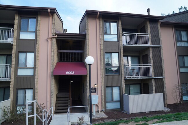 Building Photo - 6093 Majors Ln