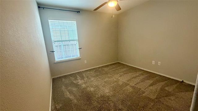 Building Photo - 7004 Dove Tail Dr