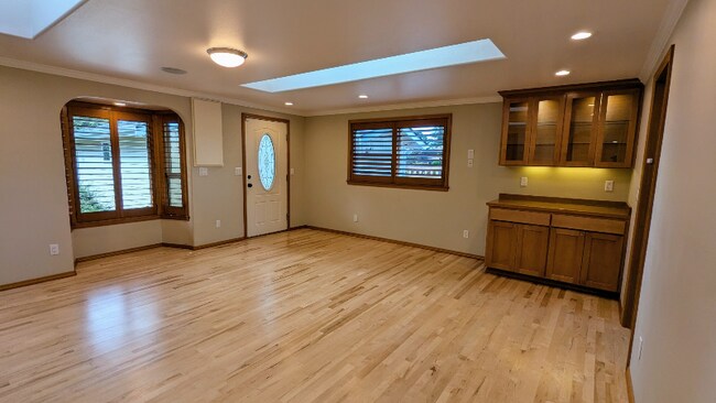 Building Photo - 8515 29th St Ct E