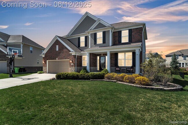 Primary Photo - 15745 Diamante Dr